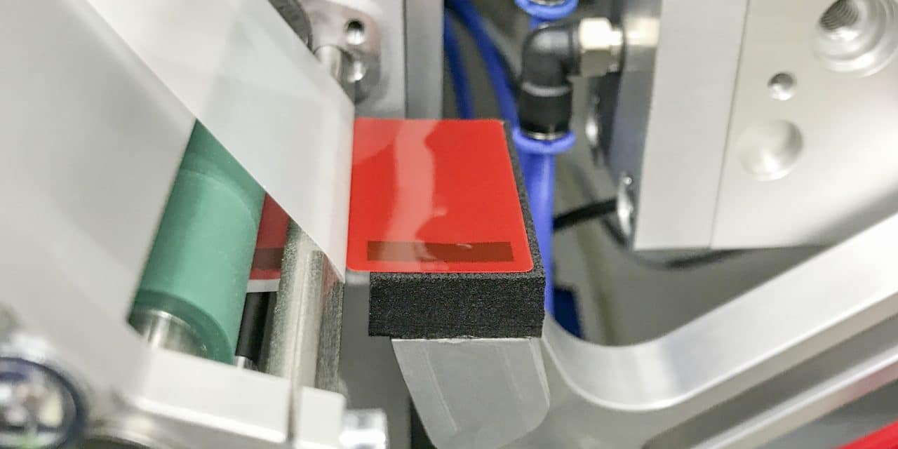 Sicherheitssiegel. Manipulationsnachweis für Fahrtenschreiber: SPT entwickelt Sicherheitslösung für Stoneridge